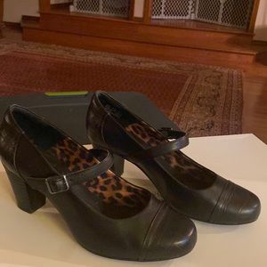 Clark's baby Jane heels